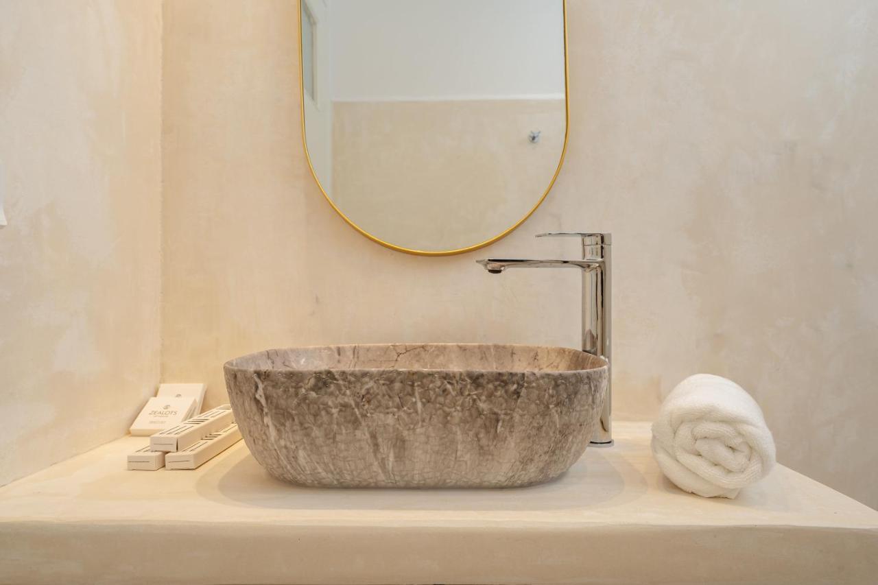 Celestial Seaview Apartments- Apollon Naxos City 外观 照片