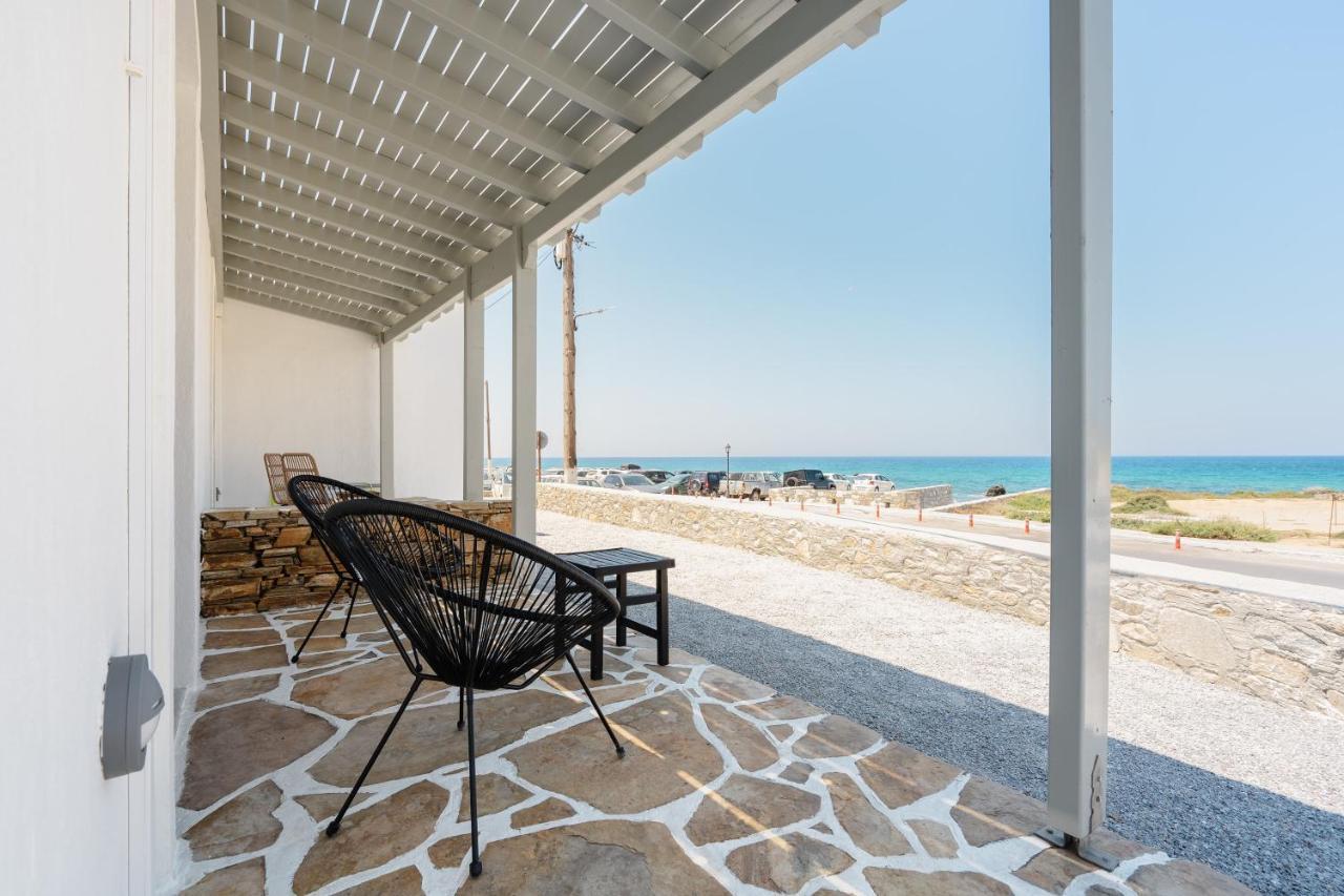 Celestial Seaview Apartments- Apollon Naxos City 外观 照片