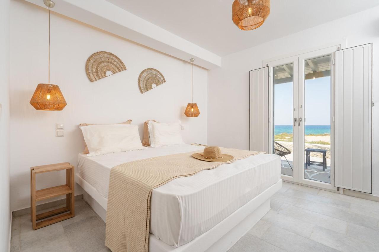 Celestial Seaview Apartments- Apollon Naxos City 外观 照片