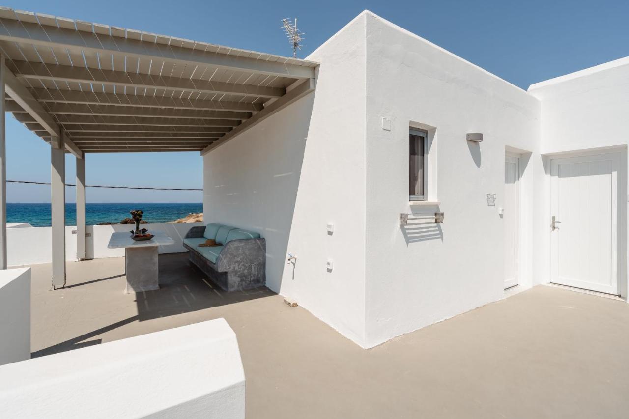 Celestial Seaview Apartments- Apollon Naxos City 外观 照片