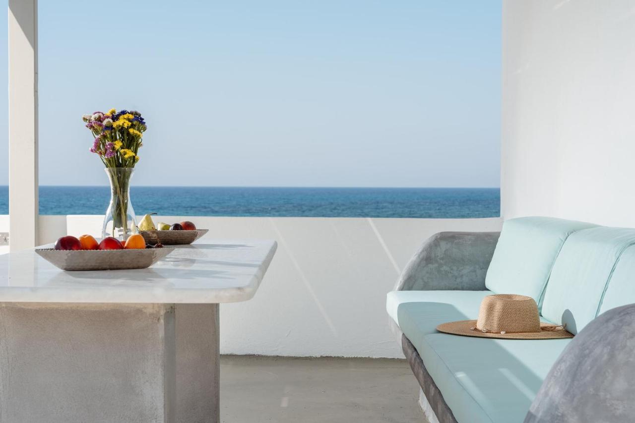 Celestial Seaview Apartments- Apollon Naxos City 外观 照片
